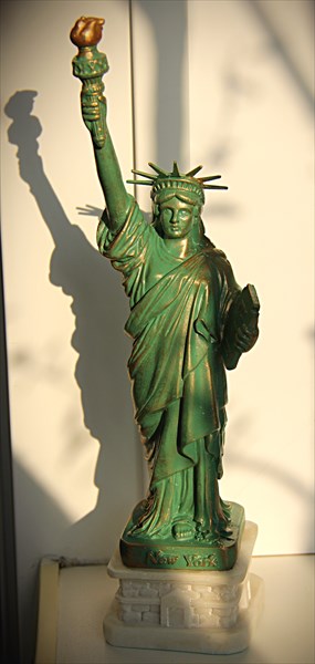 100-Статуя Свободы